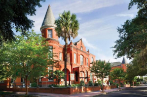 Mansion on Forsyth Park